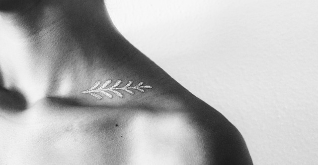 tetovanie na krku.jpg